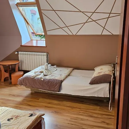 Pensión Szmaragd 3*